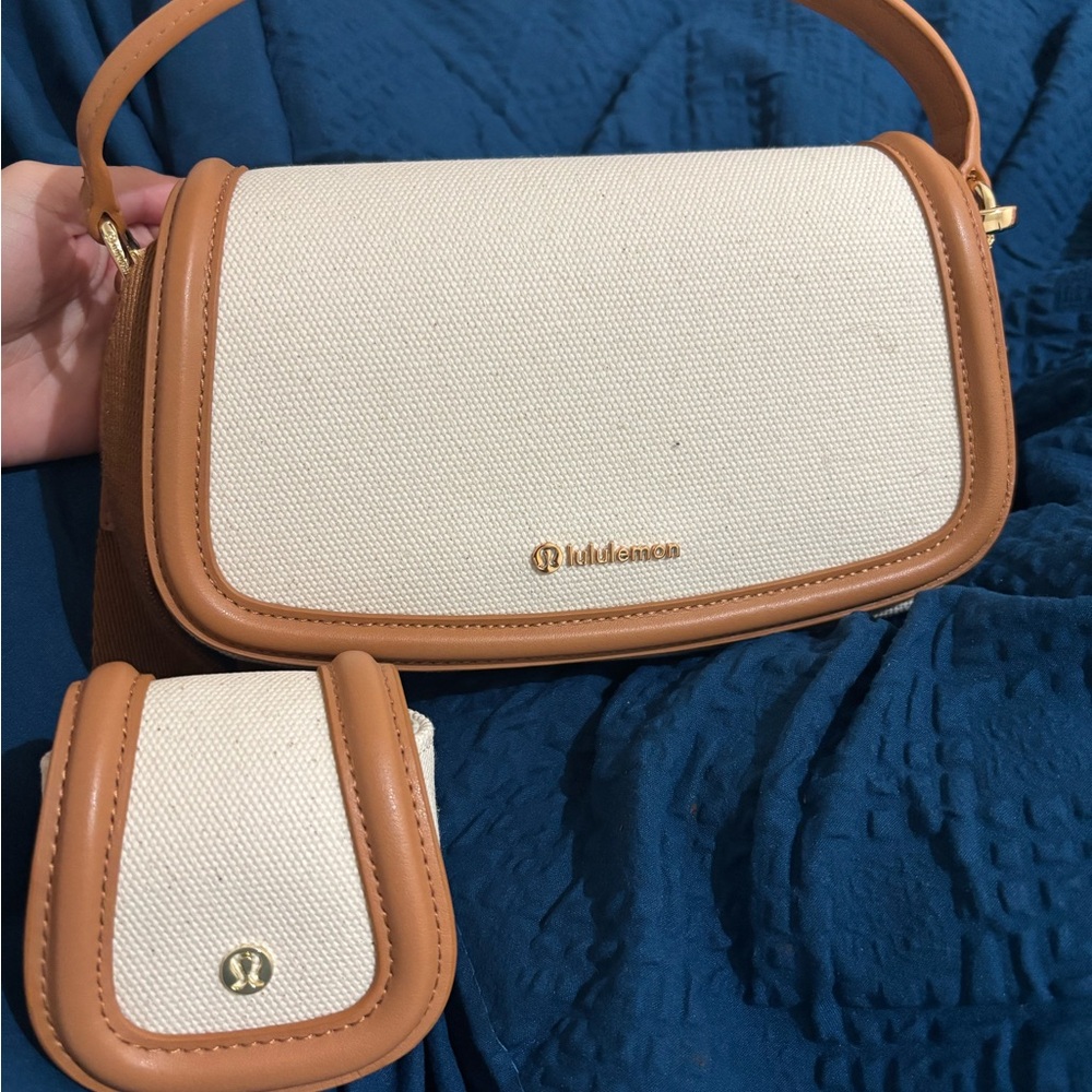 lululemon athletica Tan and Cream Shoulder Bag Set